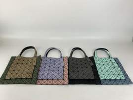 Picture of Issey Miyake Handbags _SKUfw127400103fw